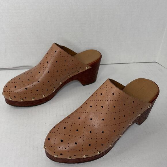 Aerosoles by Martha Stewart Leather Doris Clogs in Camel Womens Size 9M - Picture 3 of 6